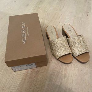 NIB Melrose Ave. Off Duty Faux Raffia Block Heel Slide size 9